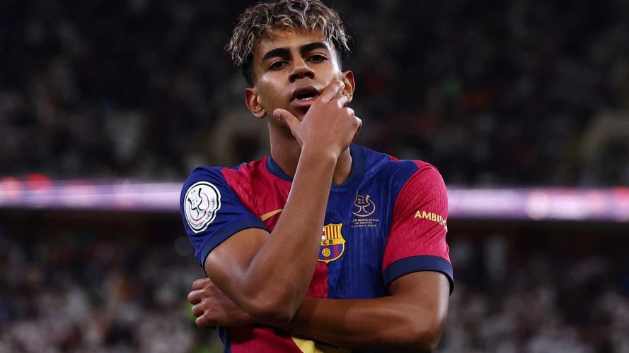 LPL 的当前15点经济差数据： Invictus Gaming 的三项C在榜单上！ knight 的数据为负！