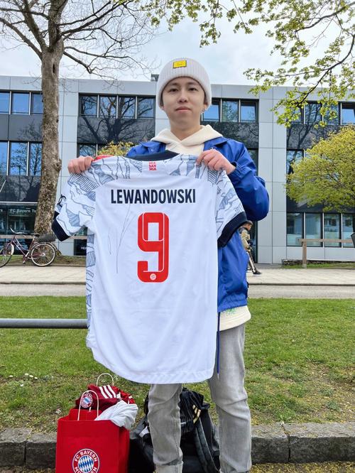 LPL最后一个晋级名额花落谁家？专业解读所有可能